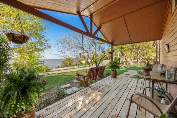 $348,000 | 1128 Doe Run Road, Tool, TX 75143