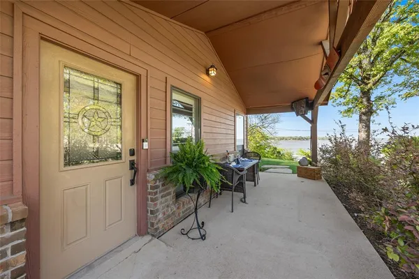 $348,000 | 1128 Doe Run Road, Tool, TX 75143