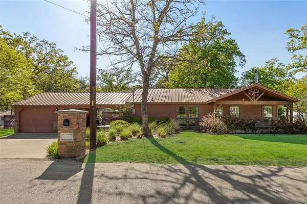 $348,000 | 1128 Doe Run Road, Tool, TX 75143