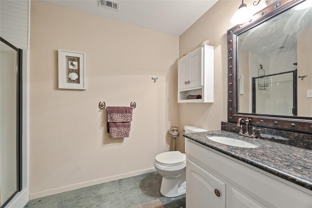 1128 Doe Run Road Tool, TX 75143 - Photo 23 of 33