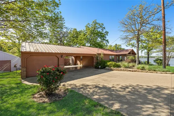 $348,000 | 1128 Doe Run Road, Tool, TX 75143