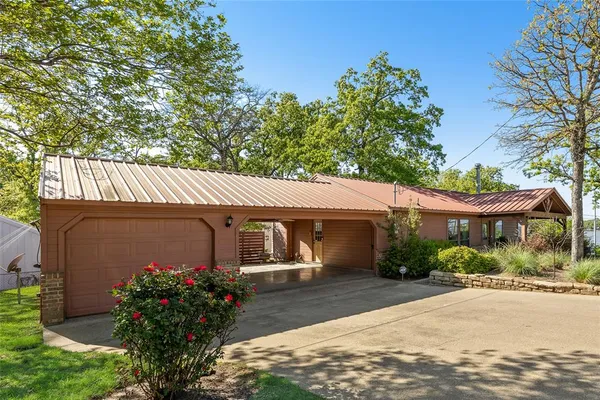 $348,000 | 1128 Doe Run Road, Tool, TX 75143