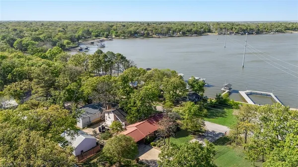 $348,000 | 1128 Doe Run Road, Tool, TX 75143