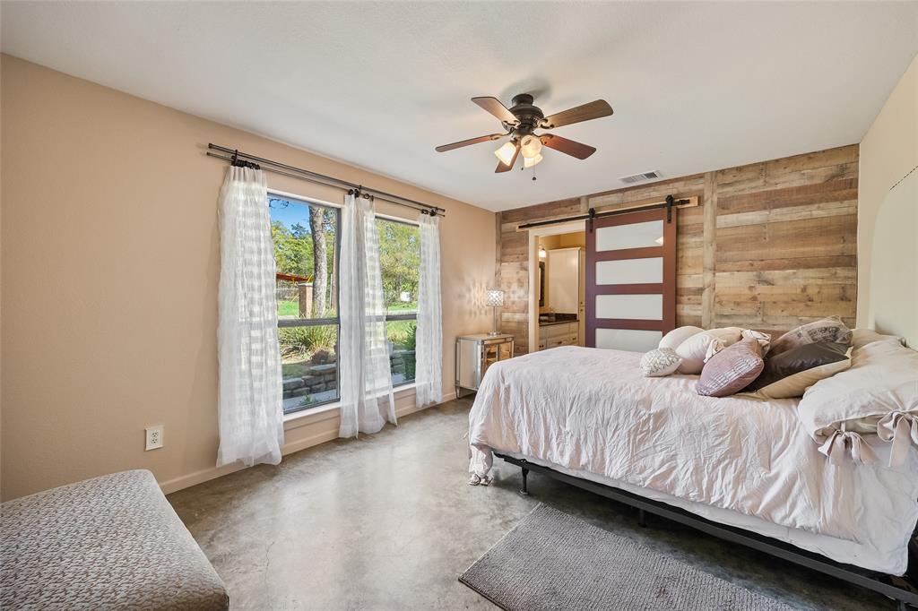 1128 Doe Run Road Tool, TX 75143 - Photo 32 of 33