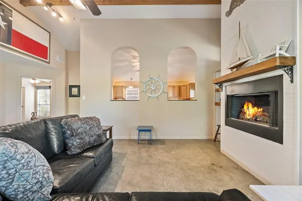 $348,000 | 1128 Doe Run Road, Tool, TX 75143