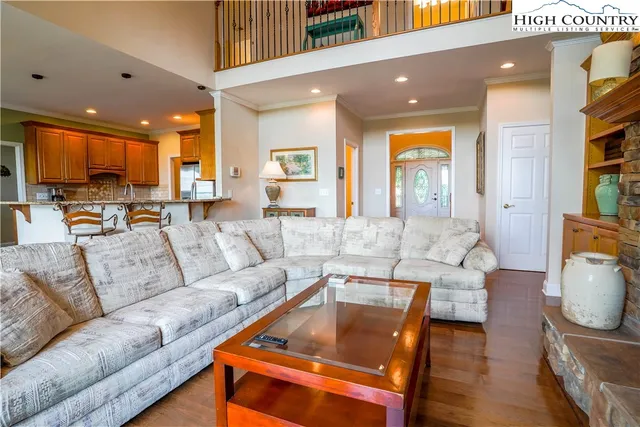 $999,000 | 123 Laura Avenue, West Jefferson, NC 28694