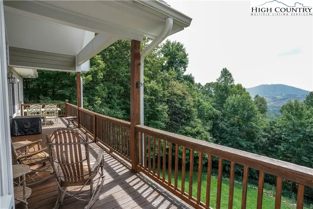 $999,000 | 123 Laura Avenue, West Jefferson, NC 28694