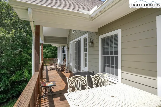 $999,000 | 123 Laura Avenue, West Jefferson, NC 28694