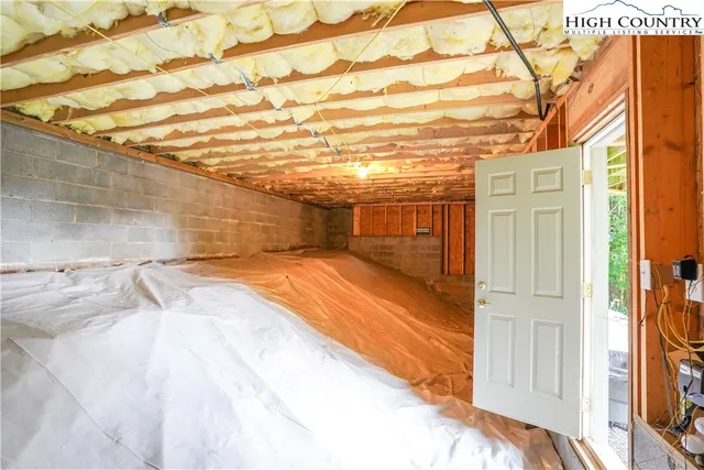 $999,000 | 123 Laura Avenue, West Jefferson, NC 28694