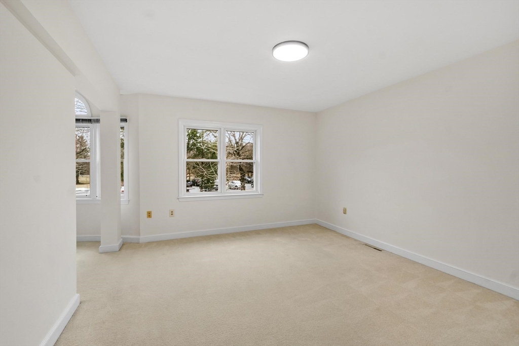 75 Page Road, Unit 20 Bedford, MA 01730 - Photo 27 of 41
