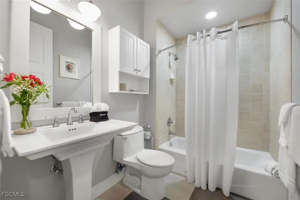 $3,395,000 | 1124 Longifolia Court, Captiva, FL 33924