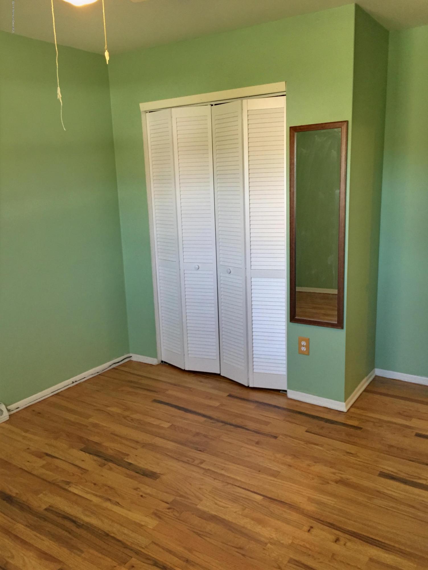 7 Chaucer Road Manalapan, NJ 07726 - Photo 22 of 30 IMG_0754