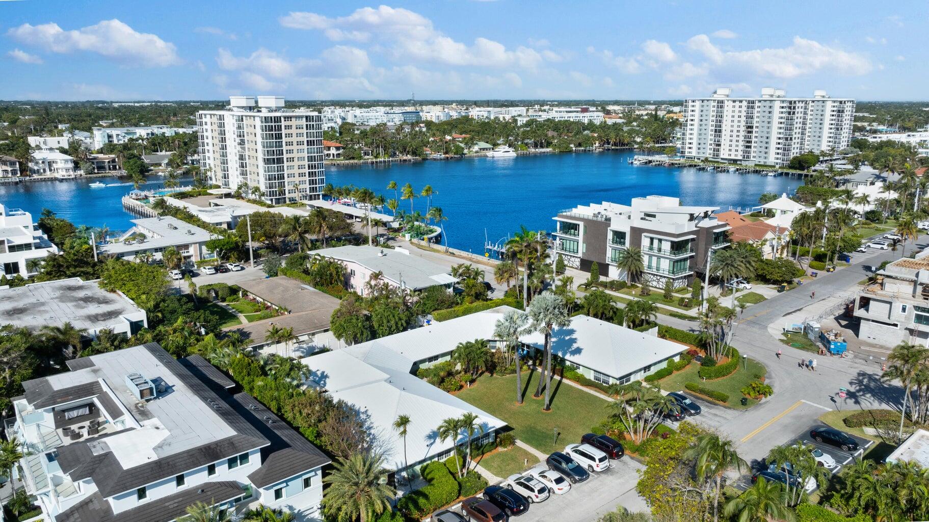 410 Venetian Drive Delray Beach, FL 33483 - Photo 24 of 28 a city view with lake view