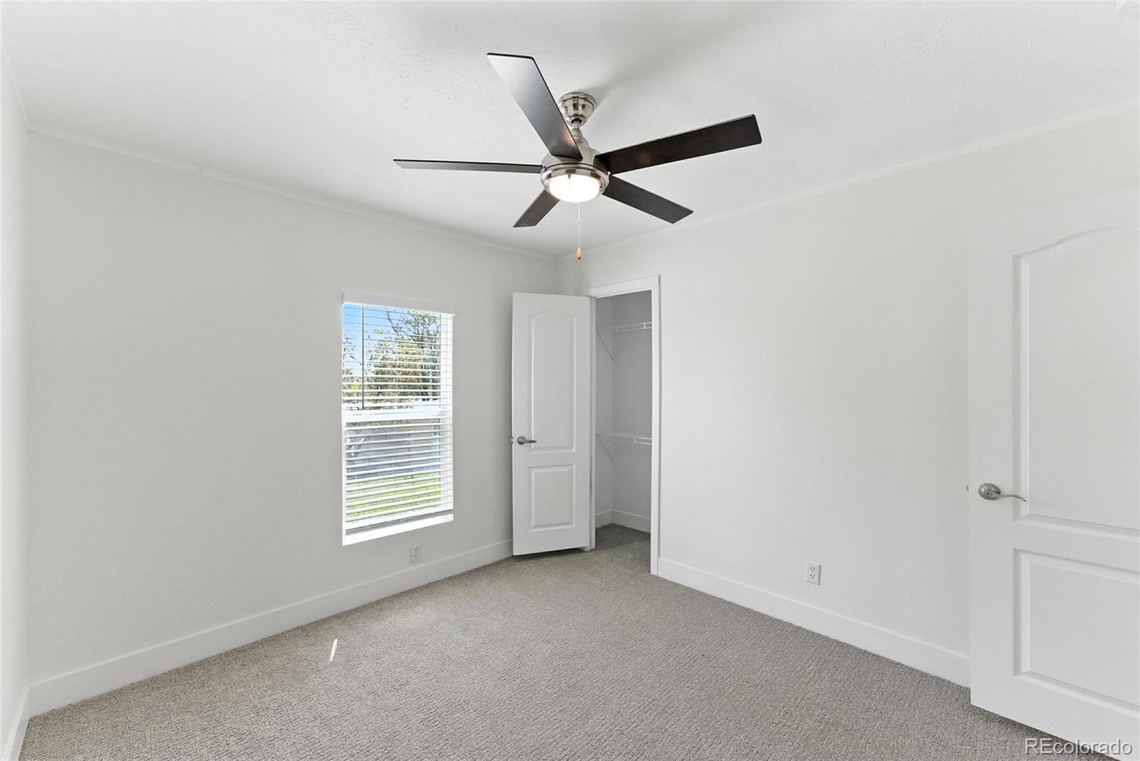 10201 Riverdale Road Thornton, CO 80229 - Photo 11 of 19