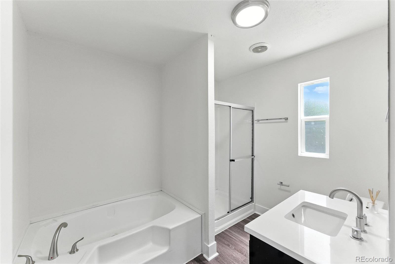 10201 Riverdale Road Thornton, CO 80229 - Photo 14 of 19