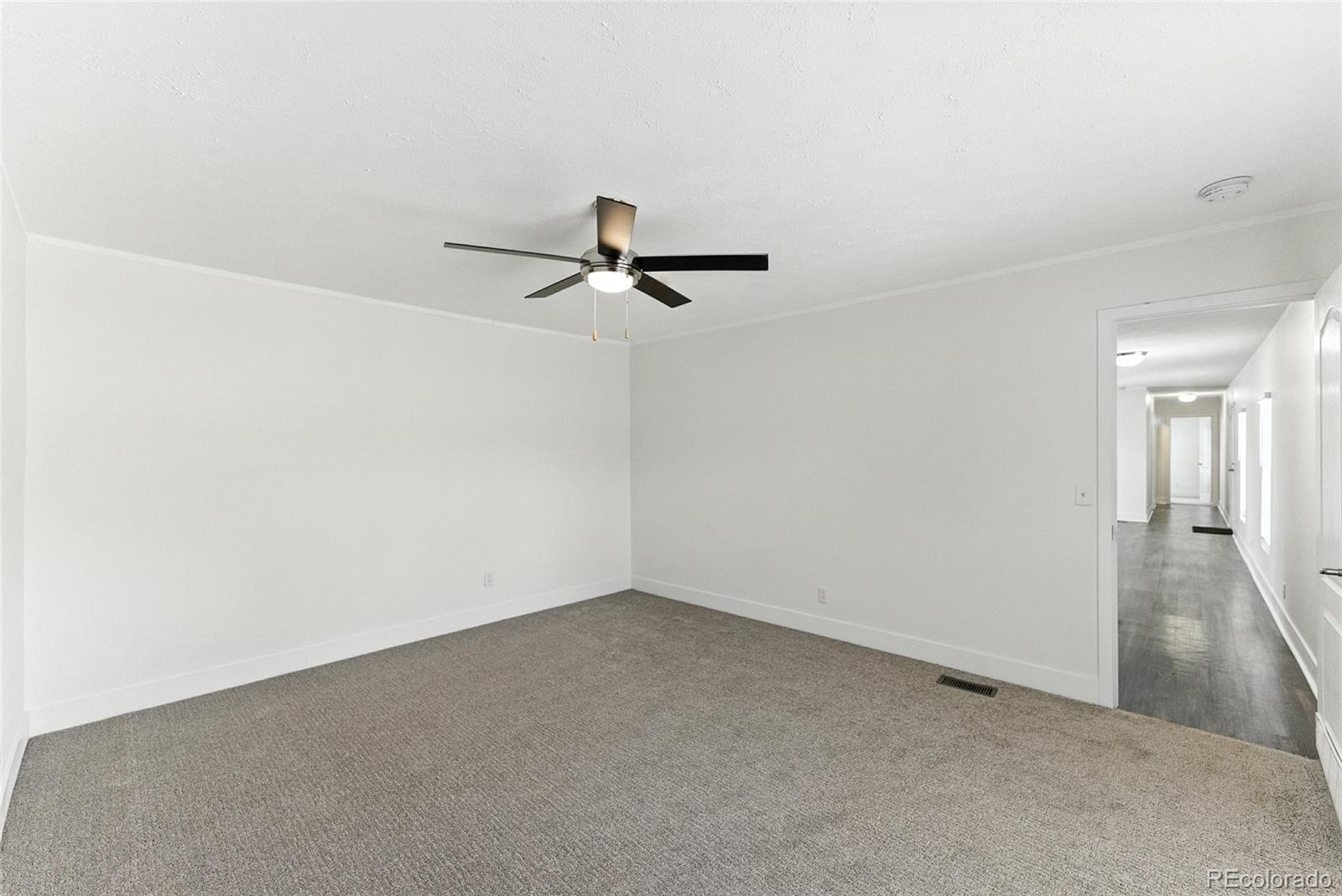 10201 Riverdale Road Thornton, CO 80229 - Photo 16 of 19