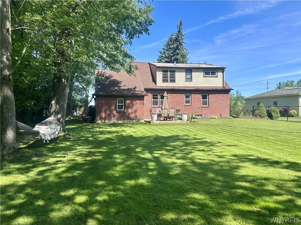 2255 Berg Road West Seneca, NY 14224 - Photo 4 of 41