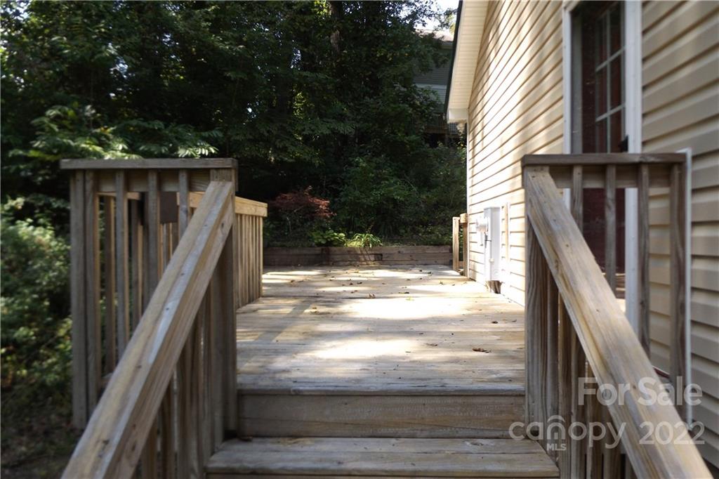 75 Fair Oaks Road Arden, NC 28704 - Photo 8 of 45 Gallery Image 8
