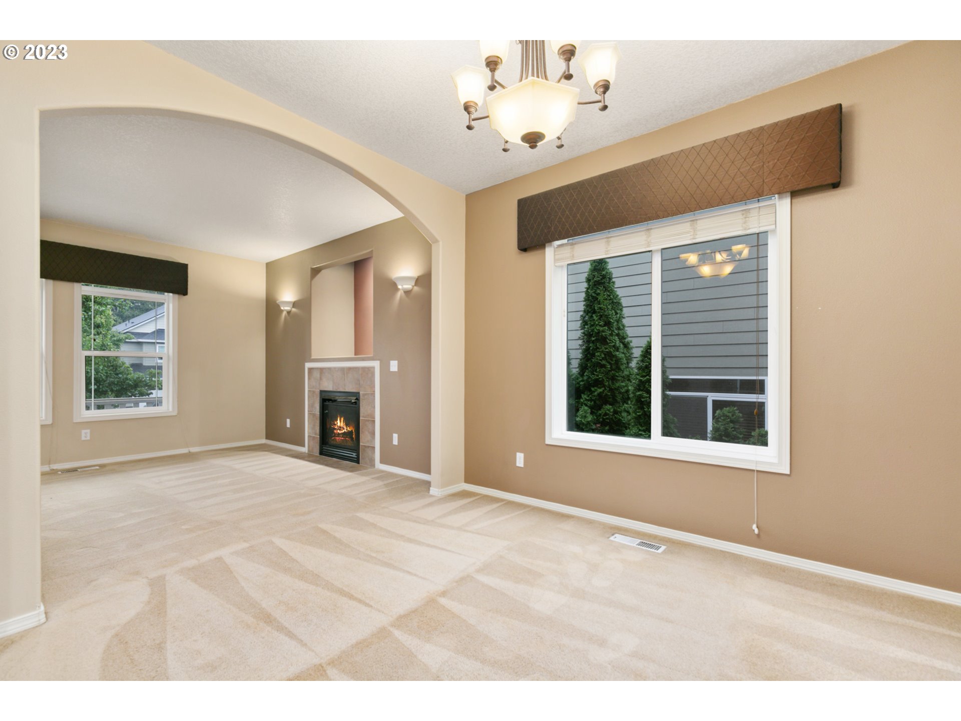 3314 South 2nd Way Ridgefield, WA 98642 - Photo 5 of 27 a view of an empty room with a window
