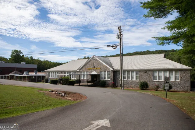 front view of house with a yard