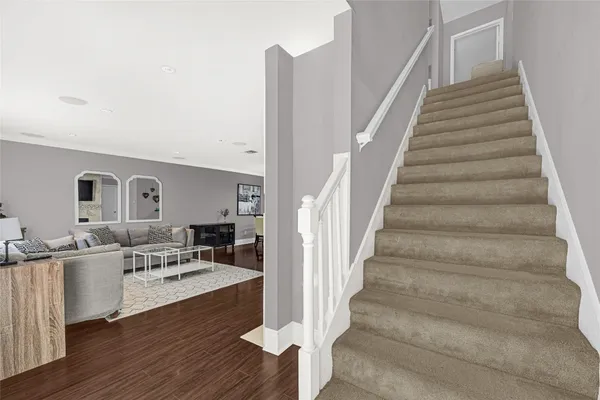 $195,000 | 2379 Briarwest Boulevard, Unit 85, Houston, TX 77077