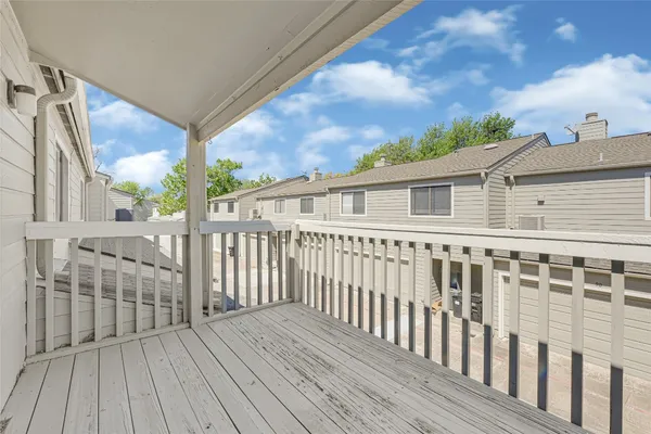 $195,000 | 2379 Briarwest Boulevard, Unit 85, Houston, TX 77077