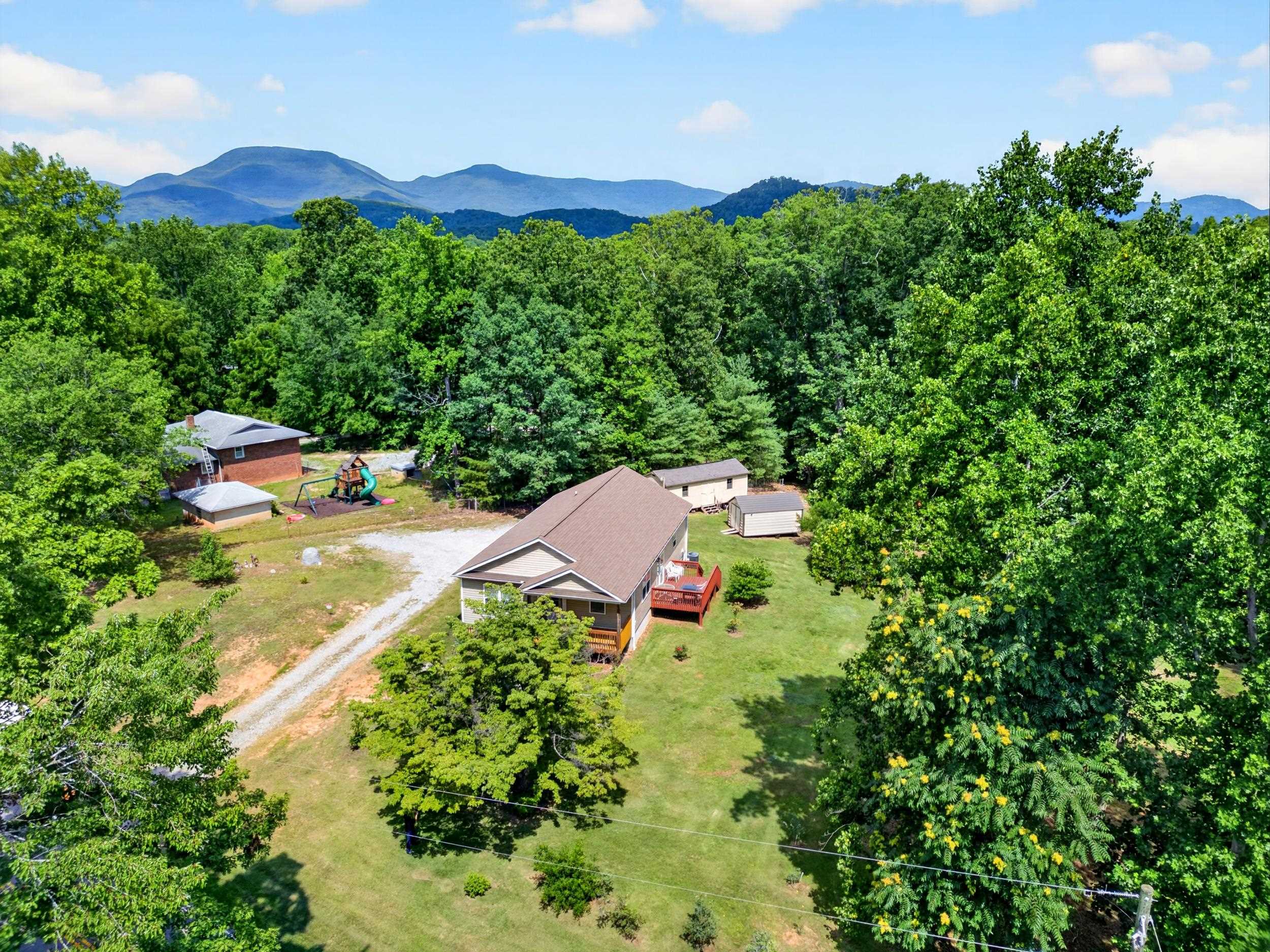 1125 Belue Mill Road Landrum, SC 29356 - Photo 26 of 30