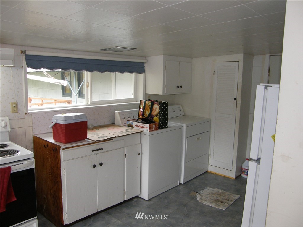 213 Endresen Road Hoquiam, WA 98550 - Photo 13 of 20 Gallery Image 13