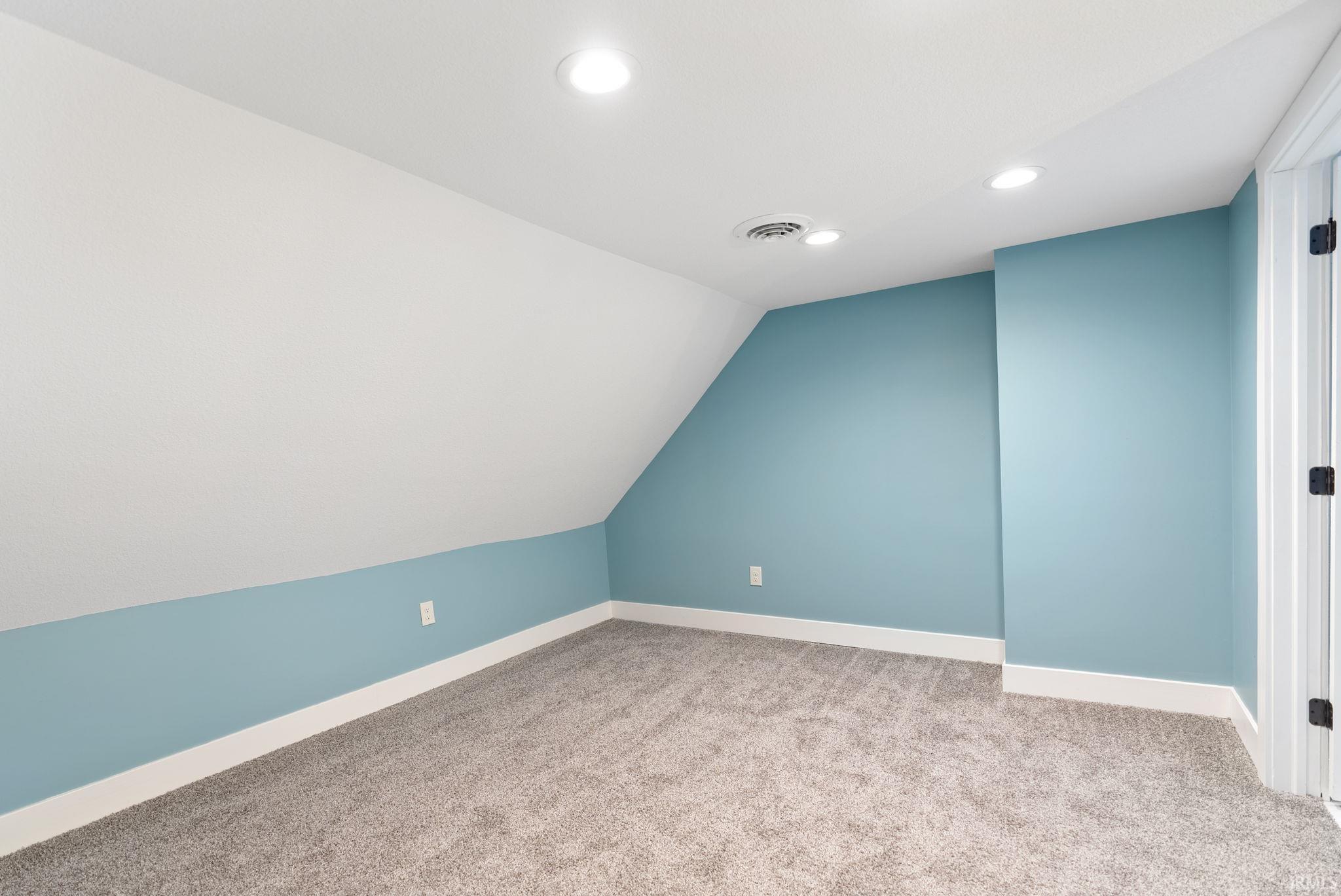 323 South 1st Street Decatur, IN 46733 - Photo 27 of 36