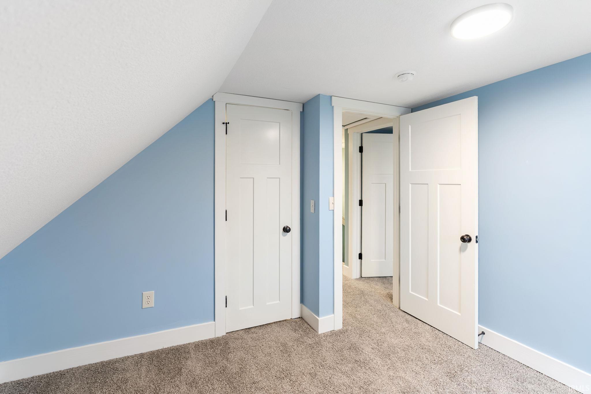 323 South 1st Street Decatur, IN 46733 - Photo 31 of 36