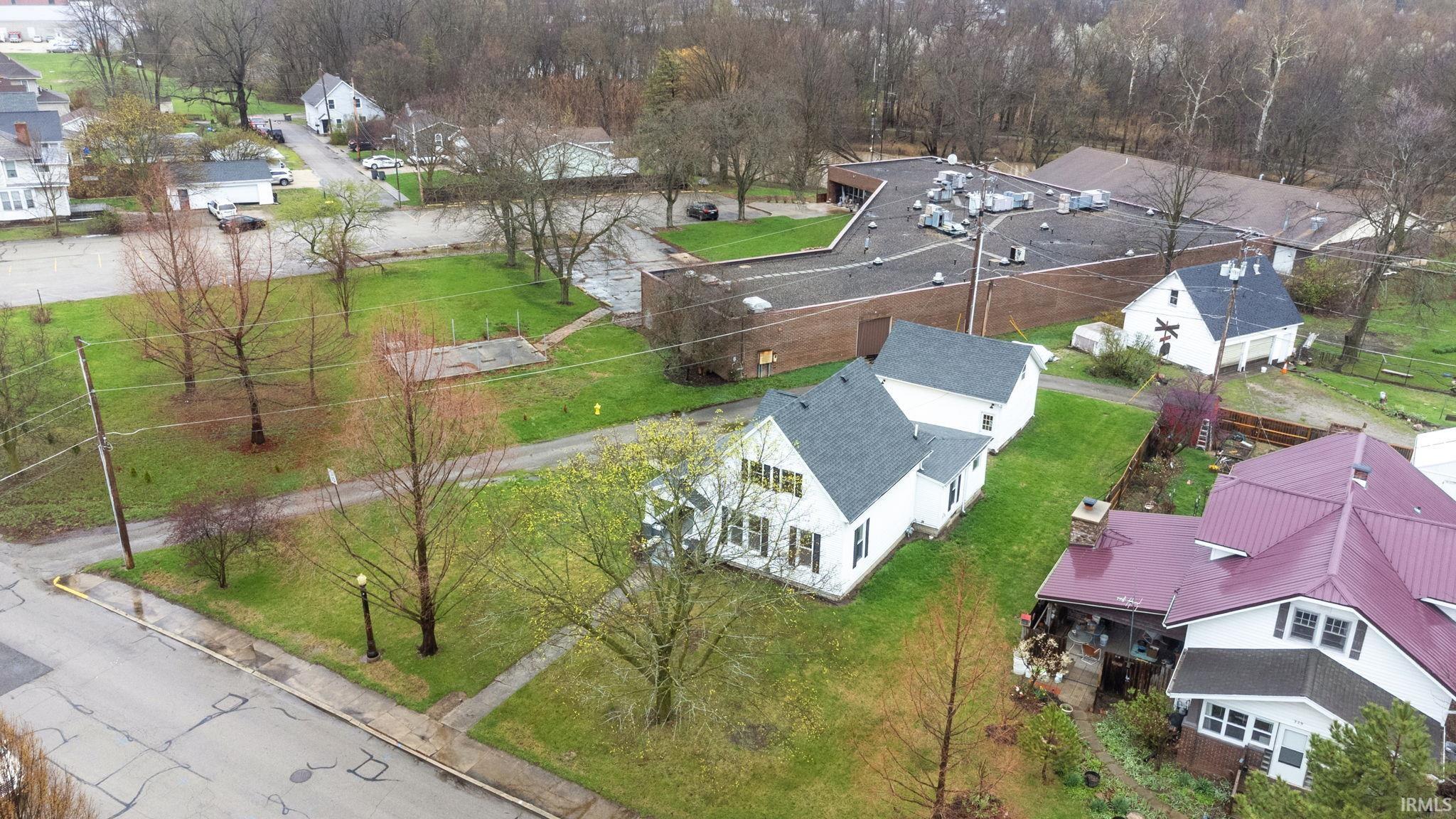 323 South 1st Street Decatur, IN 46733 - Photo 35 of 36