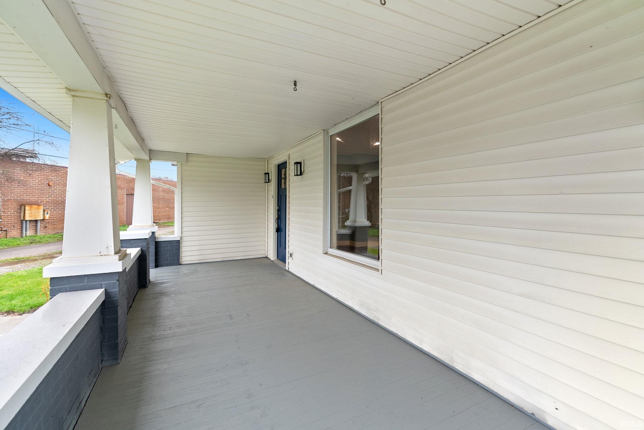 323 South 1st Street Decatur, IN 46733 - Photo 5 of 36