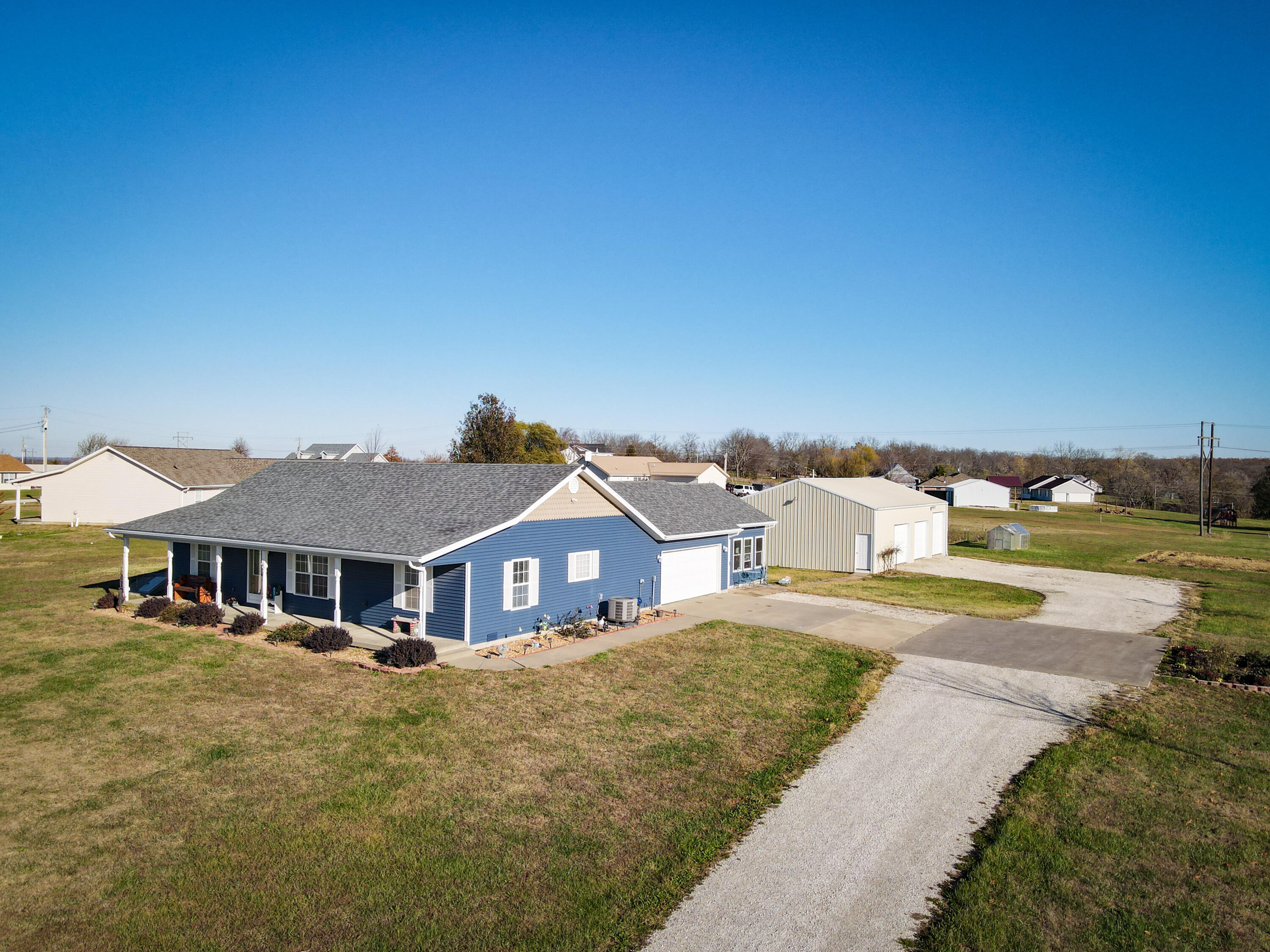 1633 East 512th Road Bolivar, MO 65613 - Photo 1 of 1 9DB92E80-BBC1-4446-B4CB-C056B91A818F