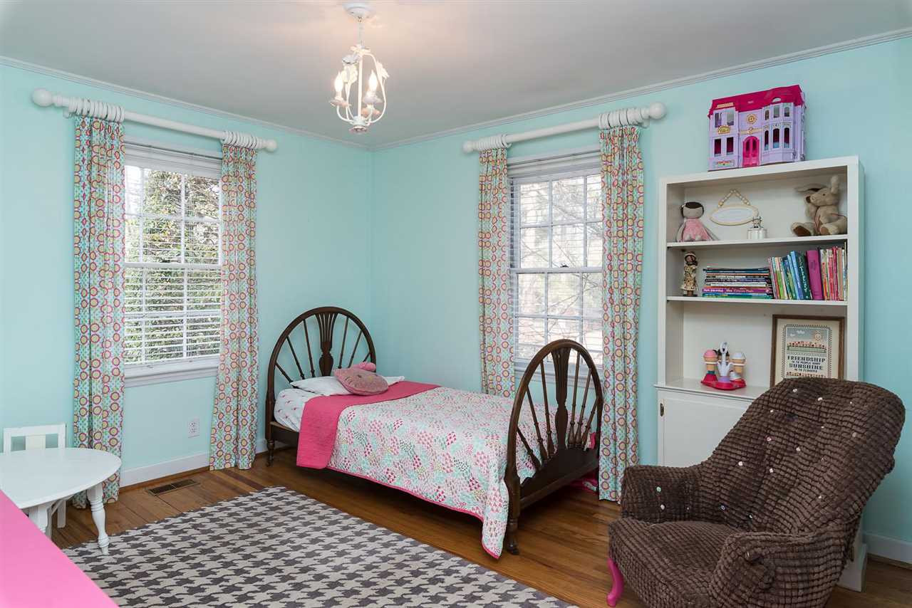 814 Chamberlain Street Raleigh, NC 27607 - Photo 13 of 25 Bedroom 2