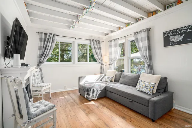 $260,000 | 54520 Norwood Street, South Bend, IN 46628