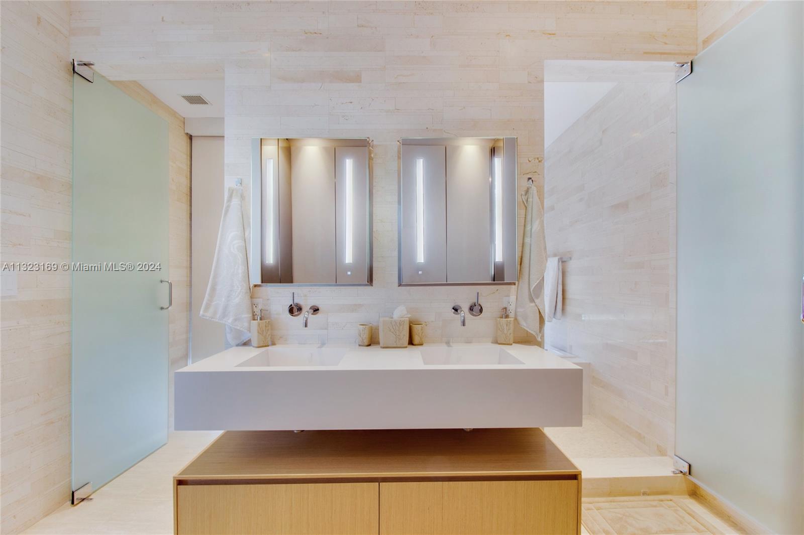 311 Meridian Avenue, Unit 301 Miami Beach, FL 33139 - Photo 18 of 37