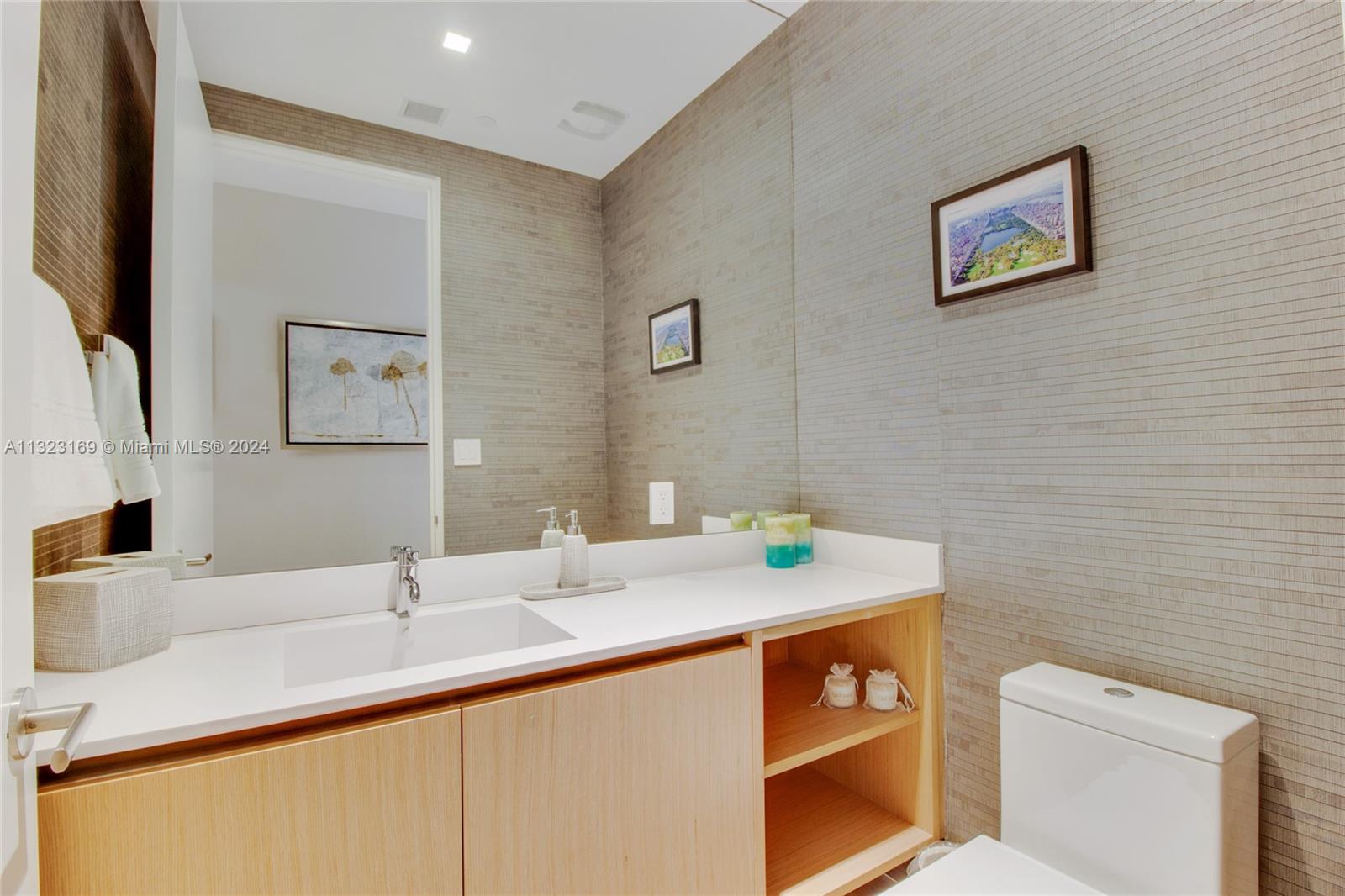 311 Meridian Avenue, Unit 301 Miami Beach, FL 33139 - Photo 26 of 37