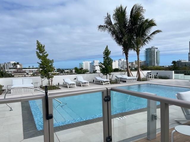311 Meridian Avenue, Unit 301 Miami Beach, FL 33139 - Photo 34 of 37