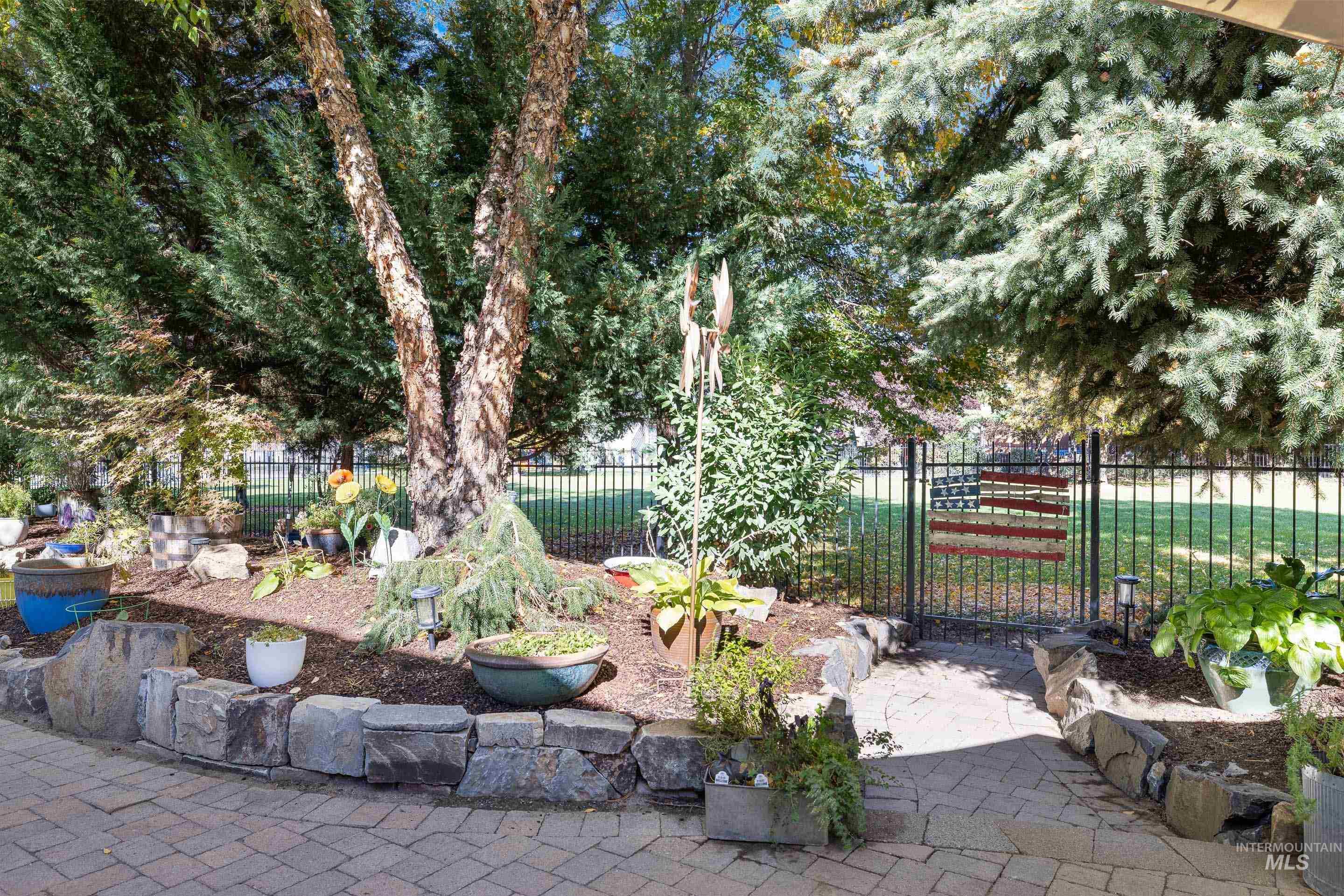 836 West Colbert Street Meridian, ID 83646 - Photo 41 of 45 View of patio