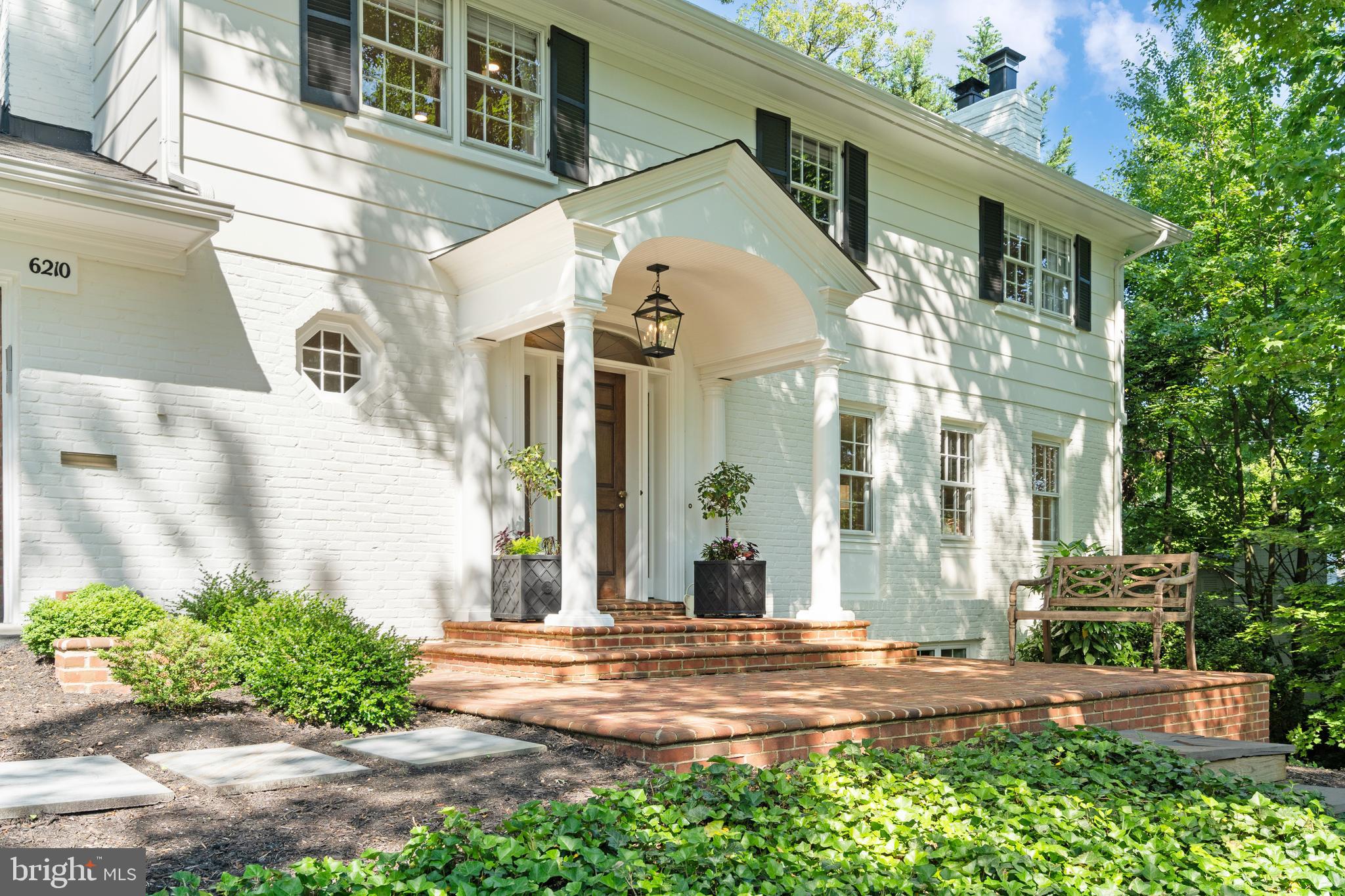 6210 Foxcroft Road Alexandria, VA 22307 - Photo 5 of 45 Gallery Image 5