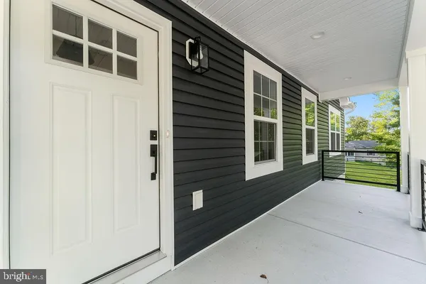 $499,800 | 95 Woodland Shores Drive, Louisa, VA 23093