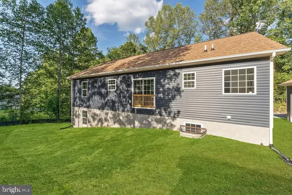 $499,800 | 95 Woodland Shores Drive, Louisa, VA 23093