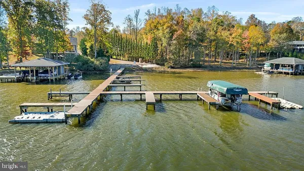 $499,800 | 95 Woodland Shores Drive, Louisa, VA 23093
