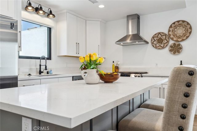 $1,689,999 | 6521 Homewood Avenue, Los Angeles, CA 90028