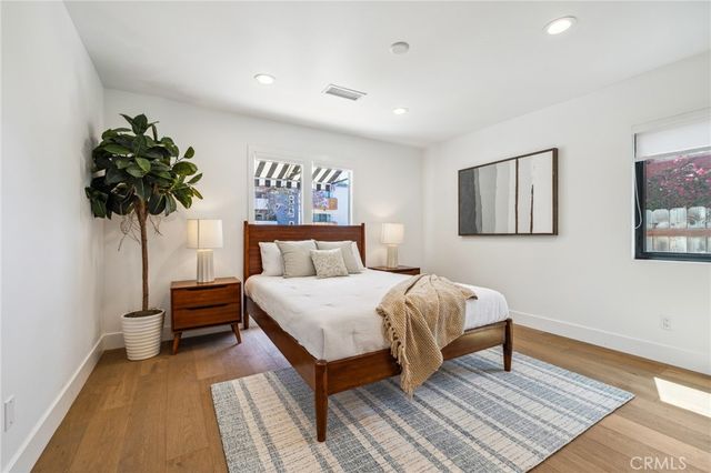 $1,689,999 | 6521 Homewood Avenue, Los Angeles, CA 90028