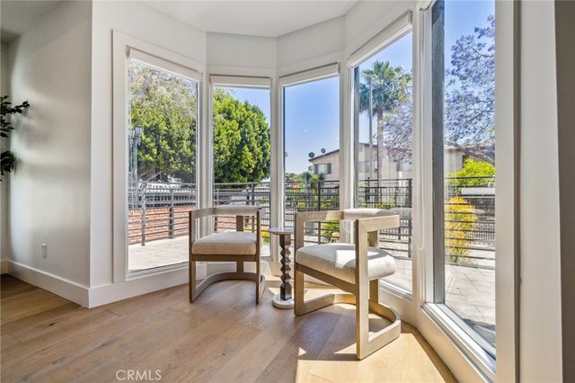 $1,689,999 | 6521 Homewood Avenue, Los Angeles, CA 90028