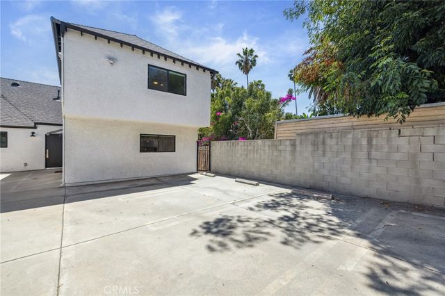 $1,689,999 | 6521 Homewood Avenue, Los Angeles, CA 90028