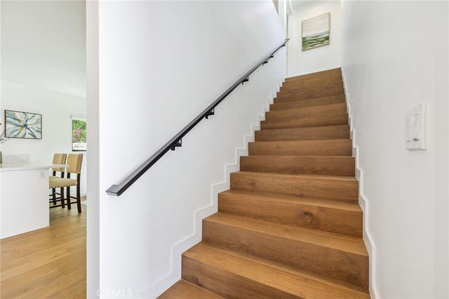 $1,689,999 | 6521 Homewood Avenue, Los Angeles, CA 90028