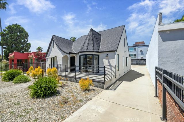 $1,689,999 | 6521 Homewood Avenue, Los Angeles, CA 90028