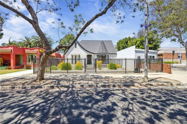 $1,689,999 | 6521 Homewood Avenue, Los Angeles, CA 90028